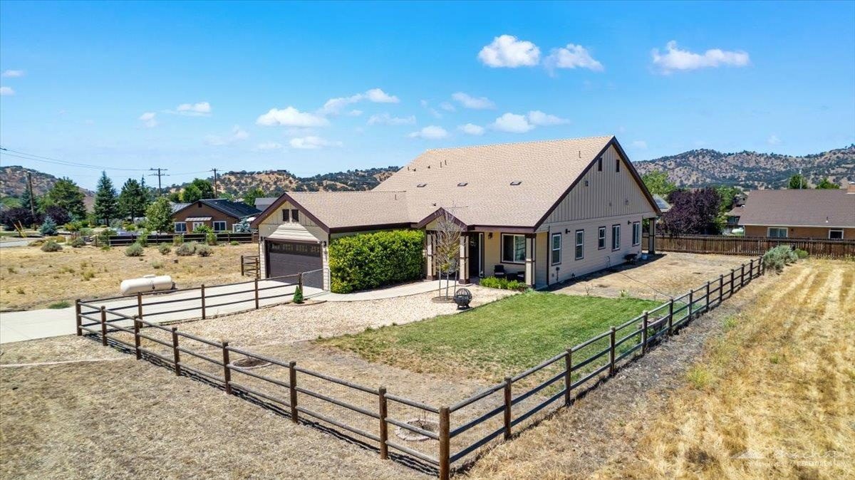 18211 Sulky Ln property photo 8