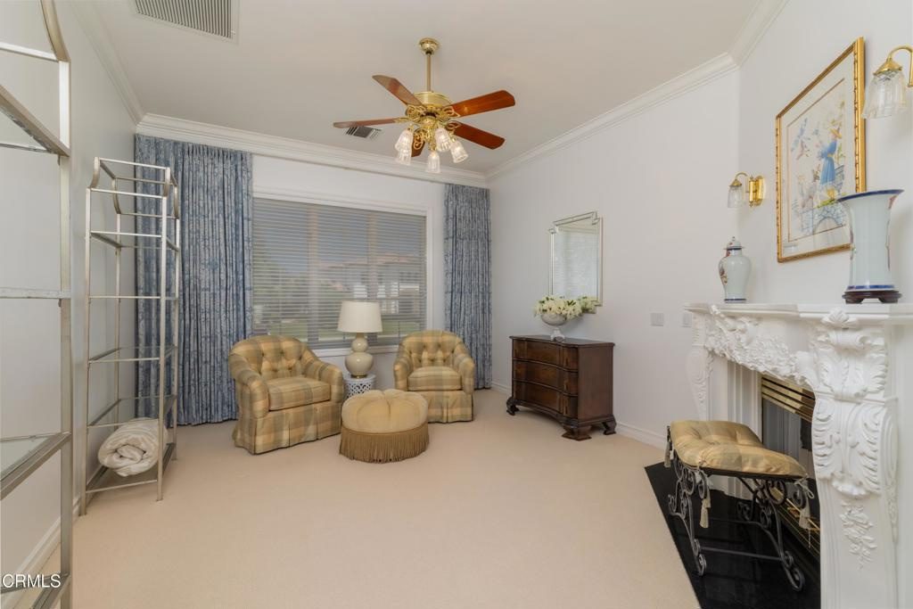 2300 Weybridge Dr property photo 20