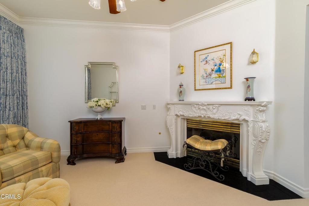 2300 Weybridge Dr property photo 21