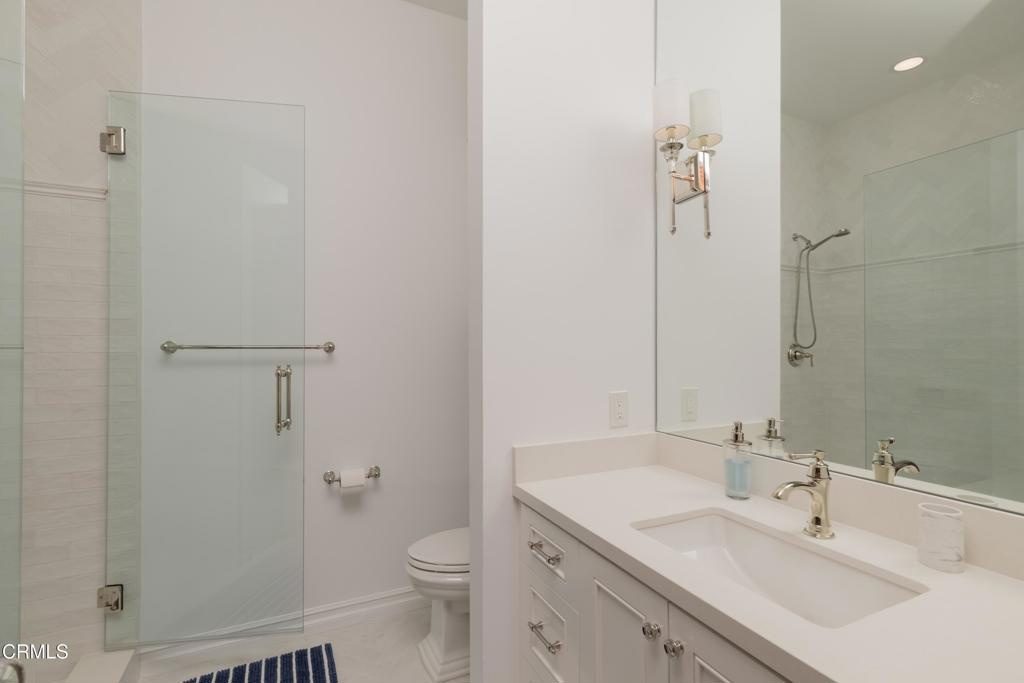 2300 Weybridge Dr property photo 53