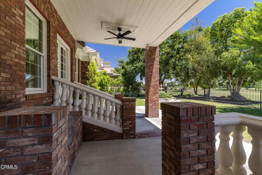 2300 Weybridge Dr property photo 67