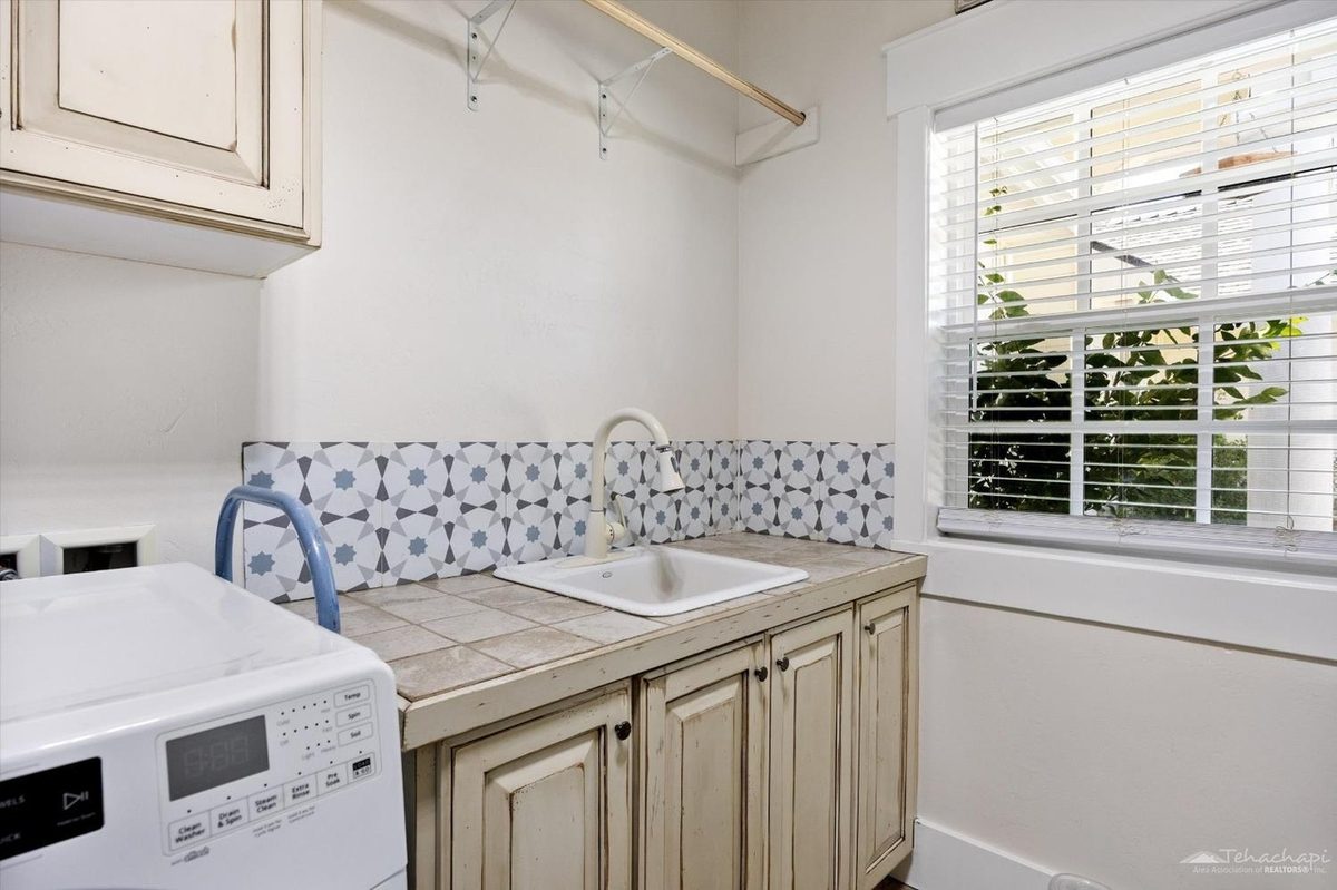 28211 Seabiscuit Way property photo 3
