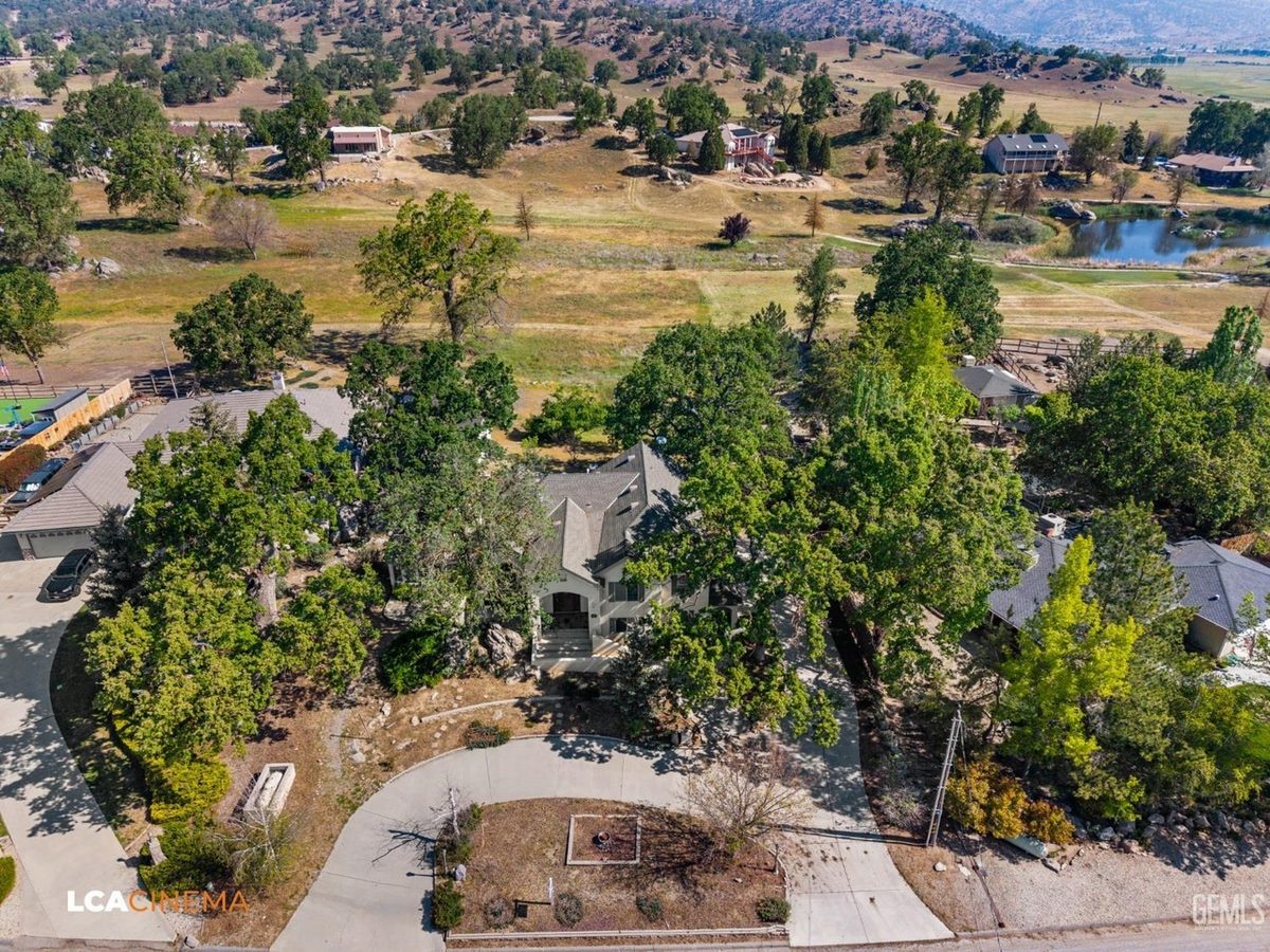 28751 Gleneagle Ct property photo 10