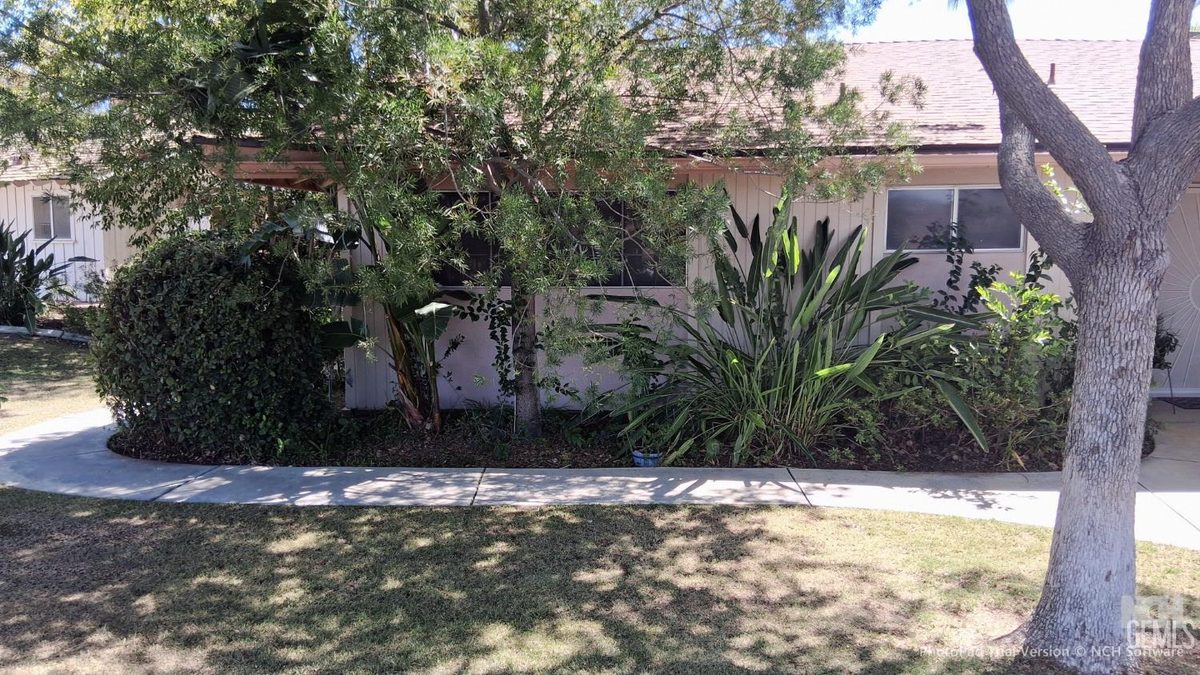 2901 Summit Cir property photo 46