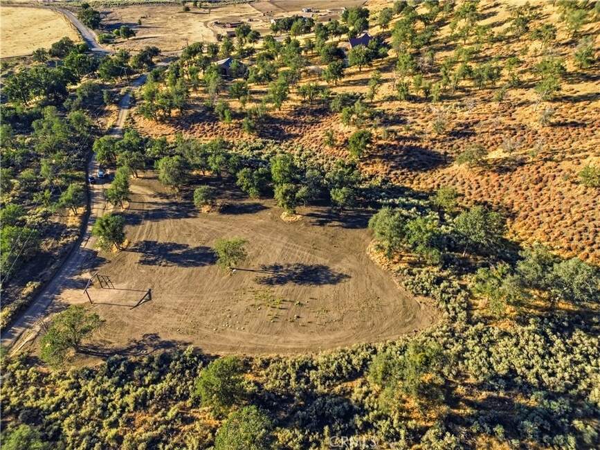 Chalet Property, Tehachapi